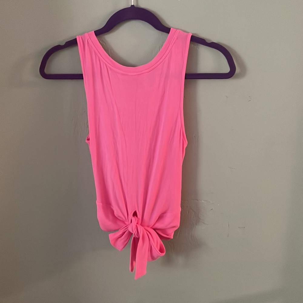 😇🪽Heavenly by VS workout tank - Picture 3 of 6